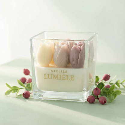 Tulips Square Vase,  650g.