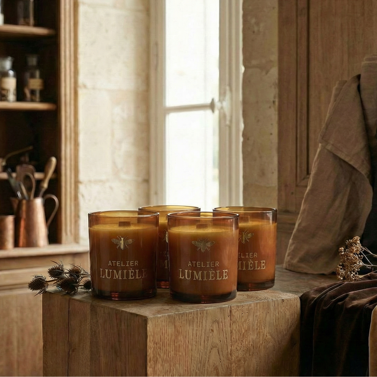 Aroma Candle Amber Glass,  220g.